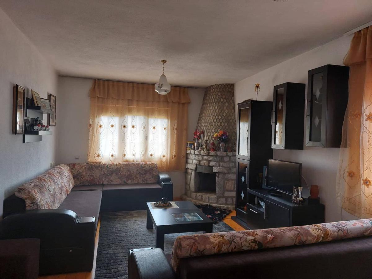 Prespa'S Balcony Guesthouse Dolna Gorica Екстер'єр фото